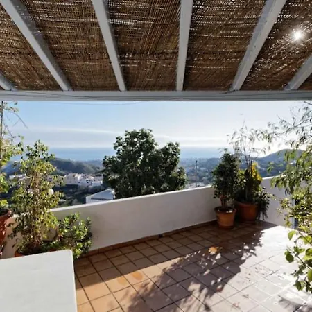 Apartmán Lovely House With Spectacular View